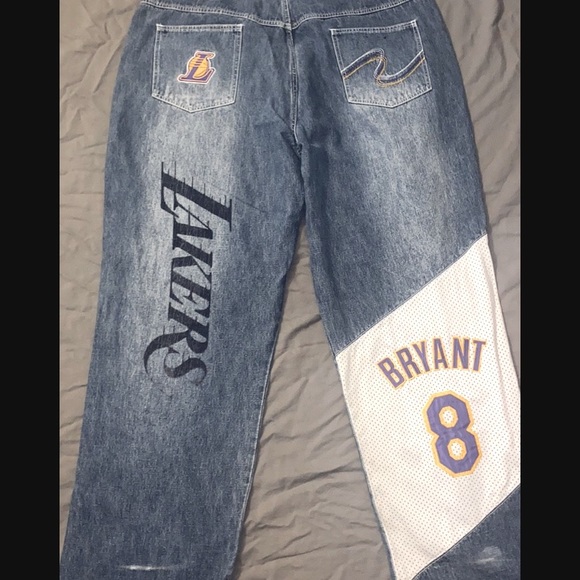Men’s size 42 NBA denim jeans Kobe Bryant jersey number on them relaxed fit